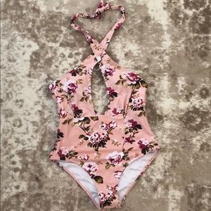 Cupshe one piece floral swimsuit